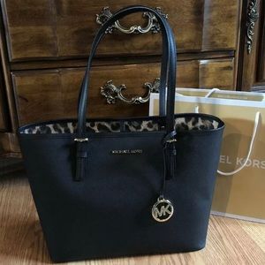 Michael Kors Jet Set Handbag MK Purse Bag - Leopard Interior
